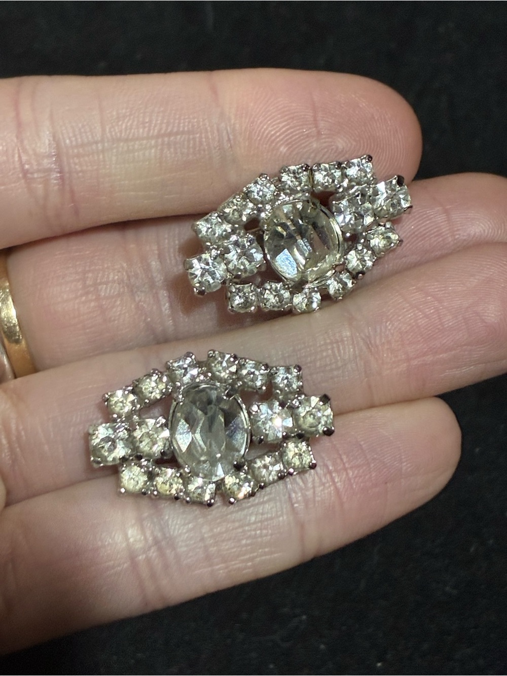 Vintage Rhinestone Jewelry Bundle - Picture 7 of 8